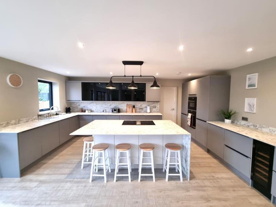 Brand New, Stunning Beachside House Seasalter Exterior photo