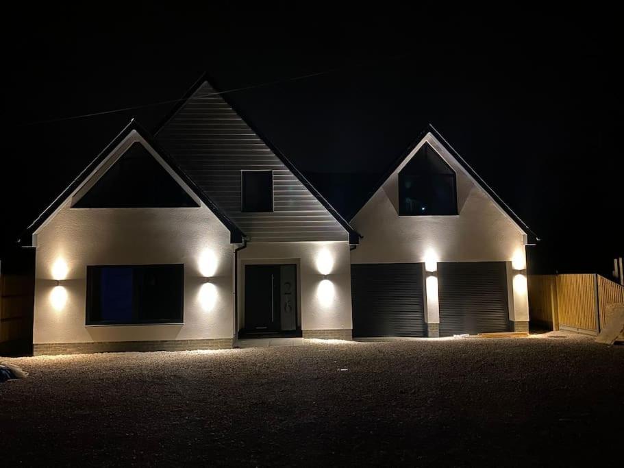 Brand New, Stunning Beachside House Seasalter Exterior photo